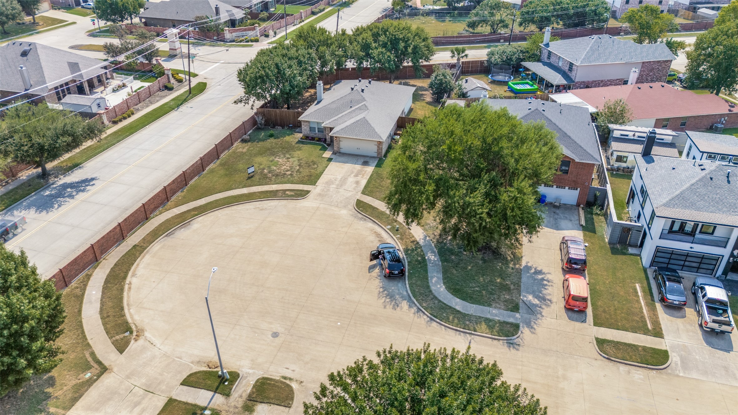 6004 Guilia Drive Grand Prairie TX 75052