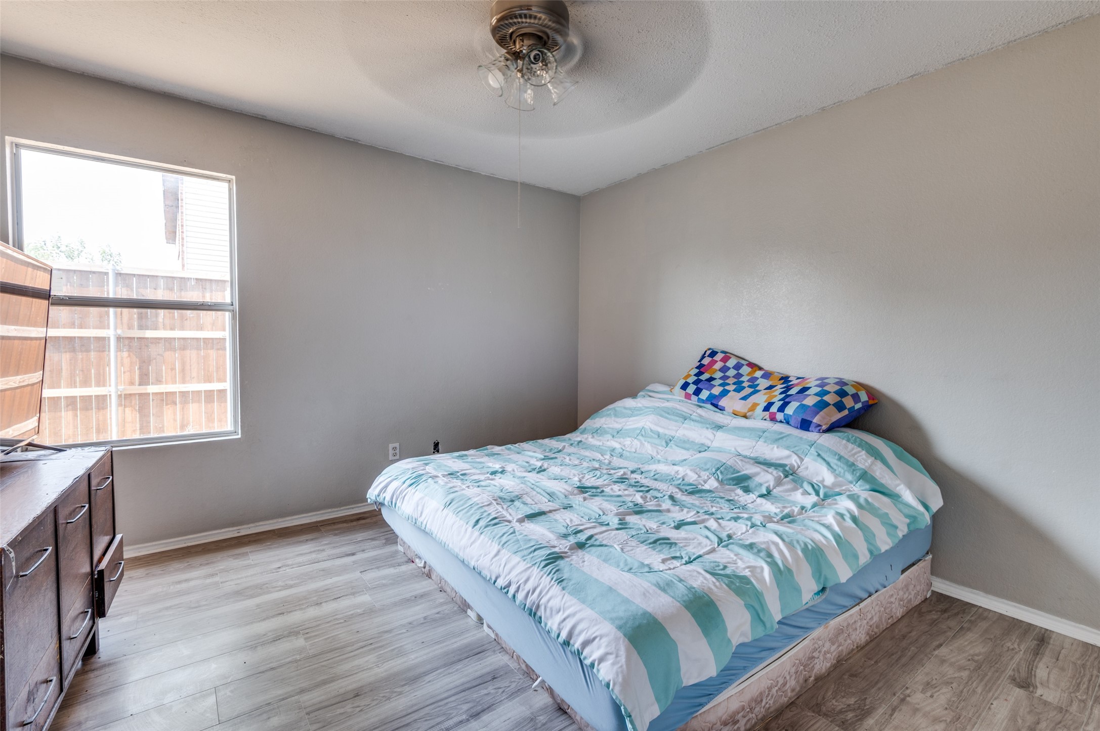 6004 Guilia Drive Grand Prairie TX 75052