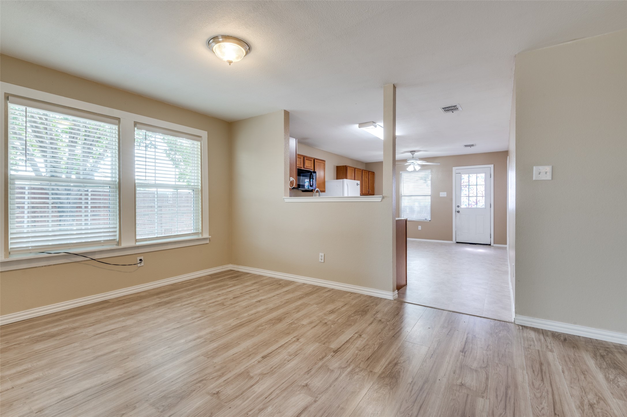 6004 Guilia Drive Grand Prairie TX 75052
