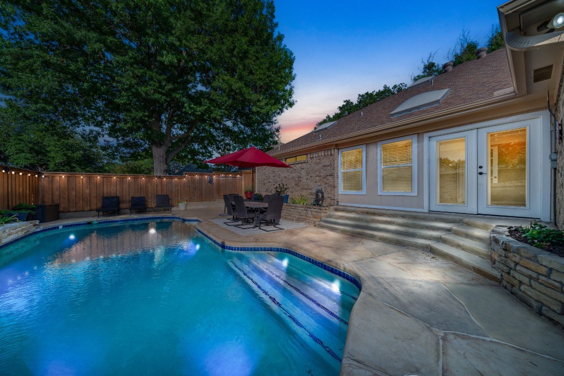 1405 Glastonbury Drive Plano TX 75075