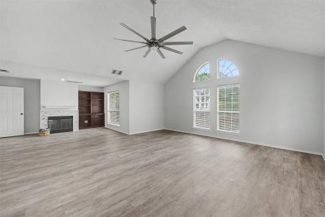 1810 Haydenbend Circle Grapevine TX 76051