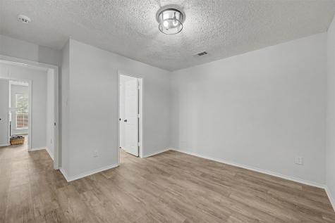 1810 Haydenbend Circle Grapevine TX 76051