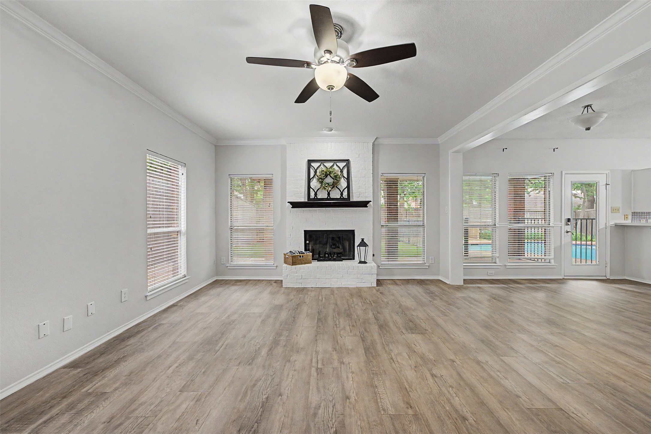 1810 Haydenbend Circle Grapevine TX 76051