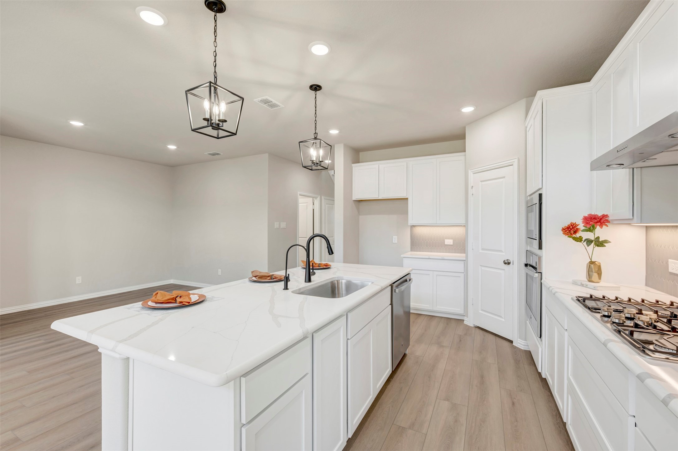 5033 Ressina Drive Celina TX 76227