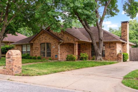 6223 Yolanda Drive Fort Worth TX 76112