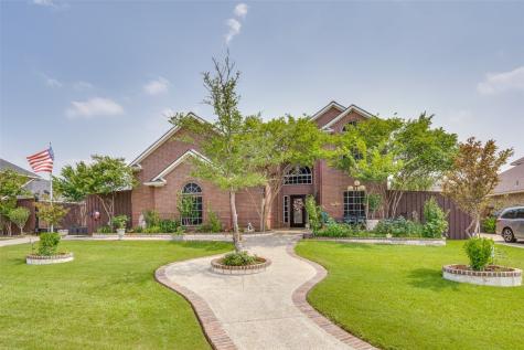 1108 River Rock Drive Kennedale TX 76060