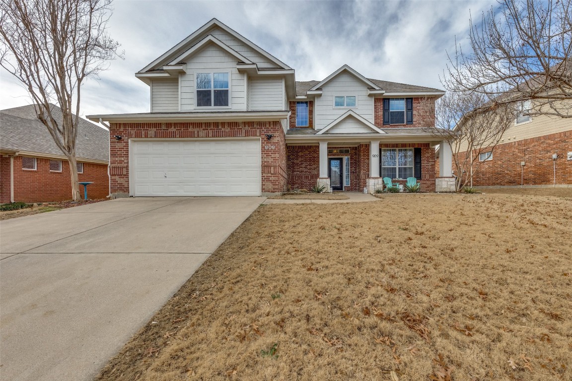 909 Dogwood Drive Burleson TX 76028