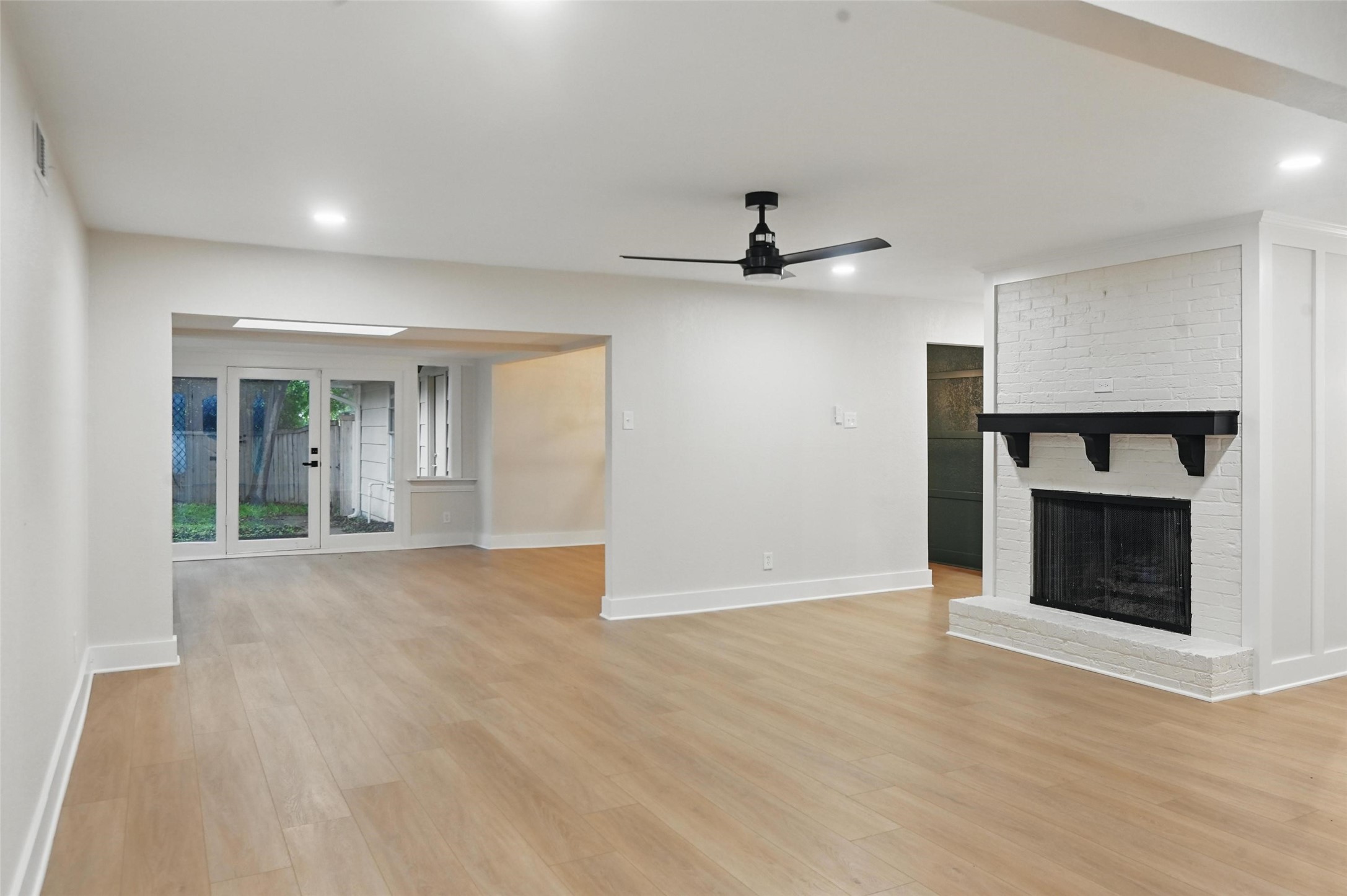 7716 La Risa Drive Dallas TX 75248