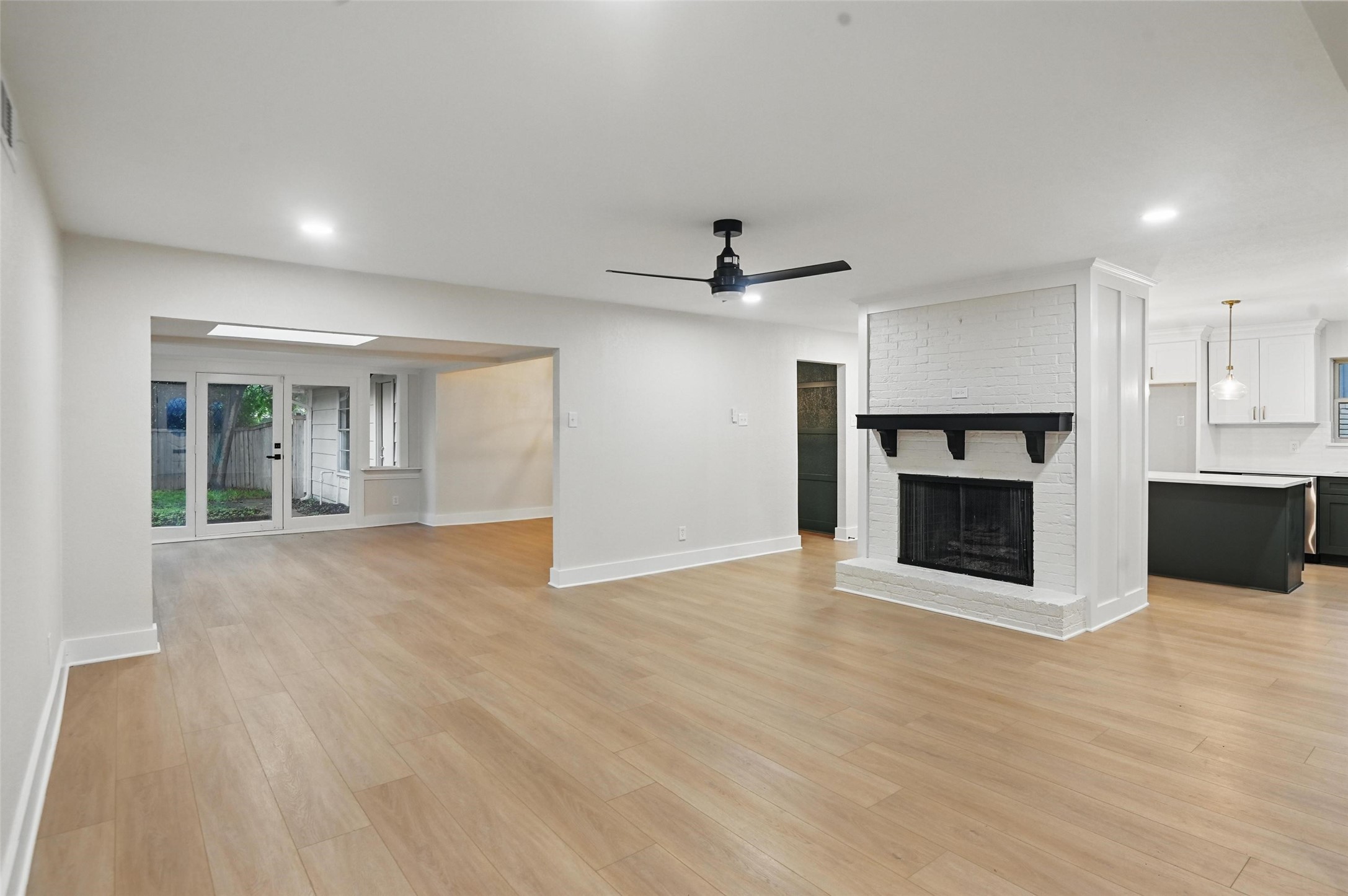 7716 La Risa Drive Dallas TX 75248