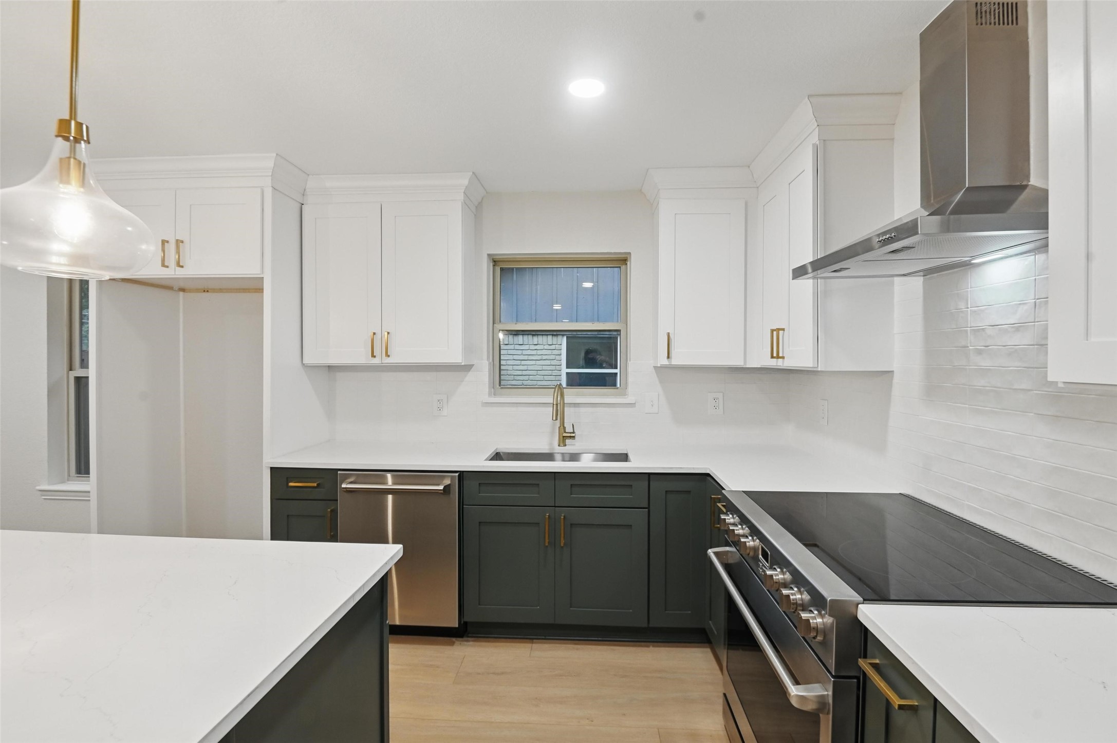 7716 La Risa Drive Dallas TX 75248