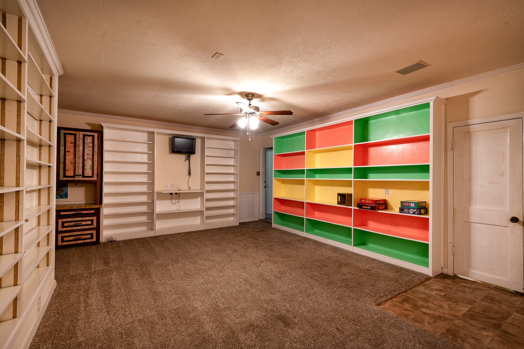 5731 Mona Lane Dallas TX 75236