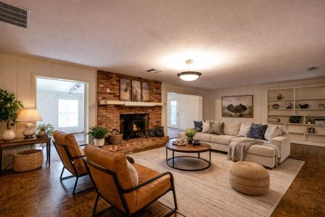 5731 Mona Lane Dallas TX 75236