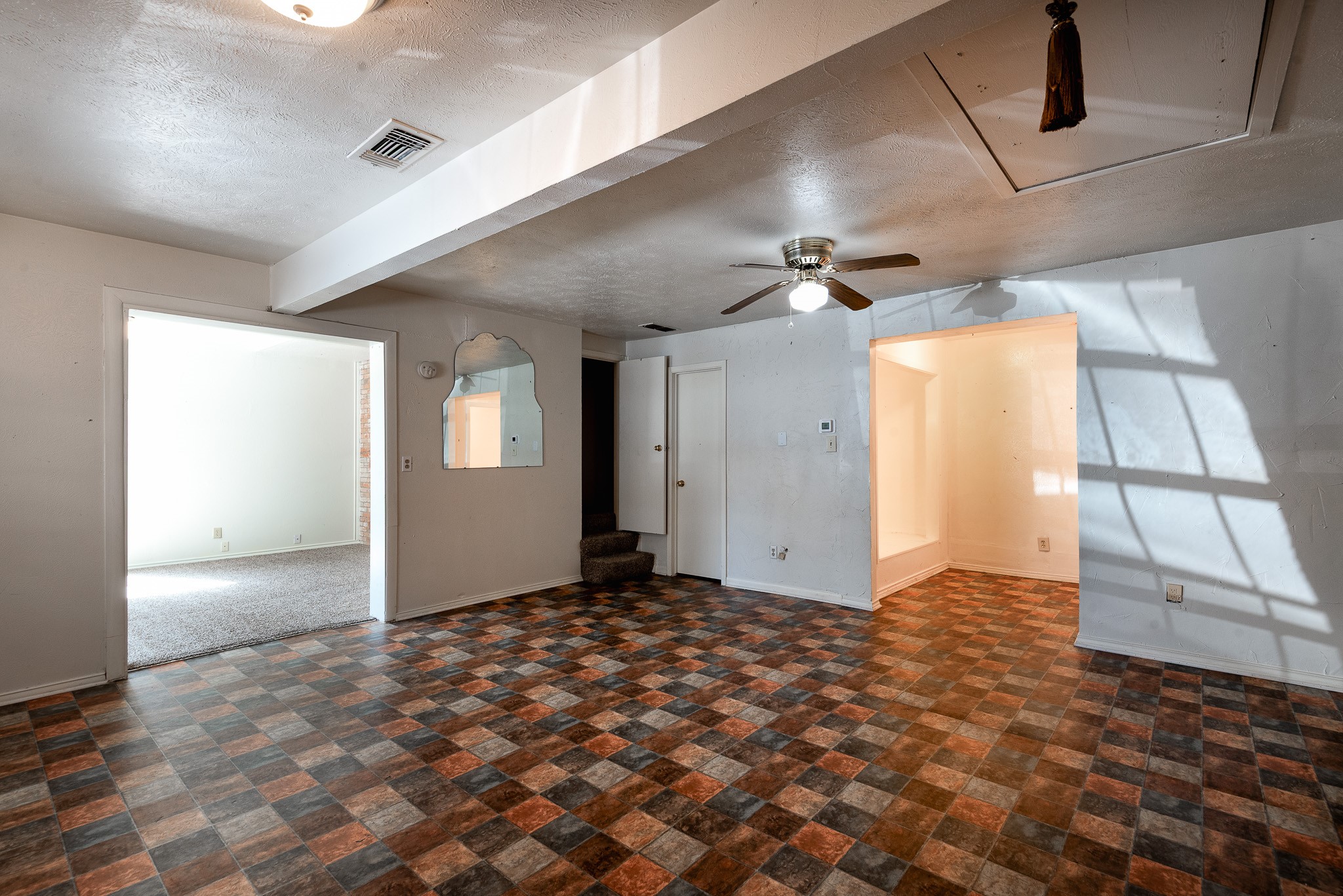 5731 Mona Lane Dallas TX 75236