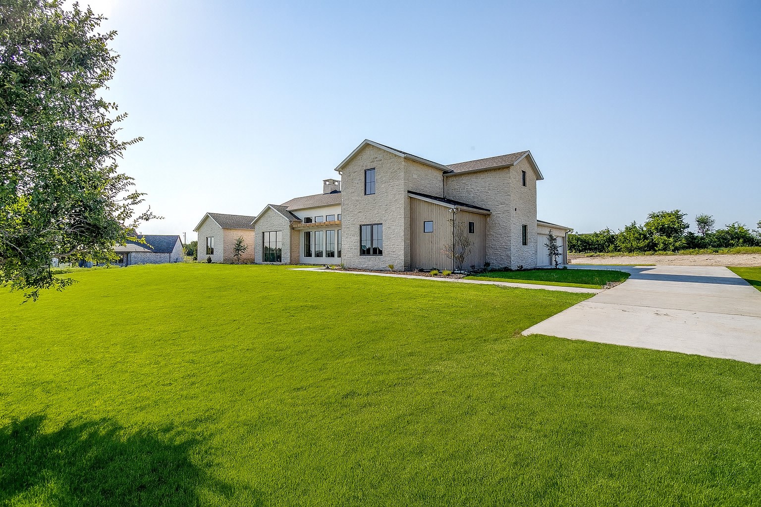 2015 Meadowlark Court Aledo TX 76008