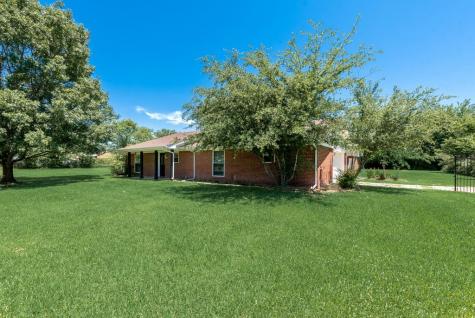 120 County Road 3320 Greenville TX 75402
