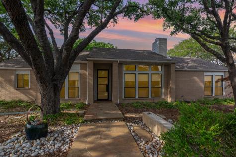 6801 Winding Rose Trail Dallas TX 75252