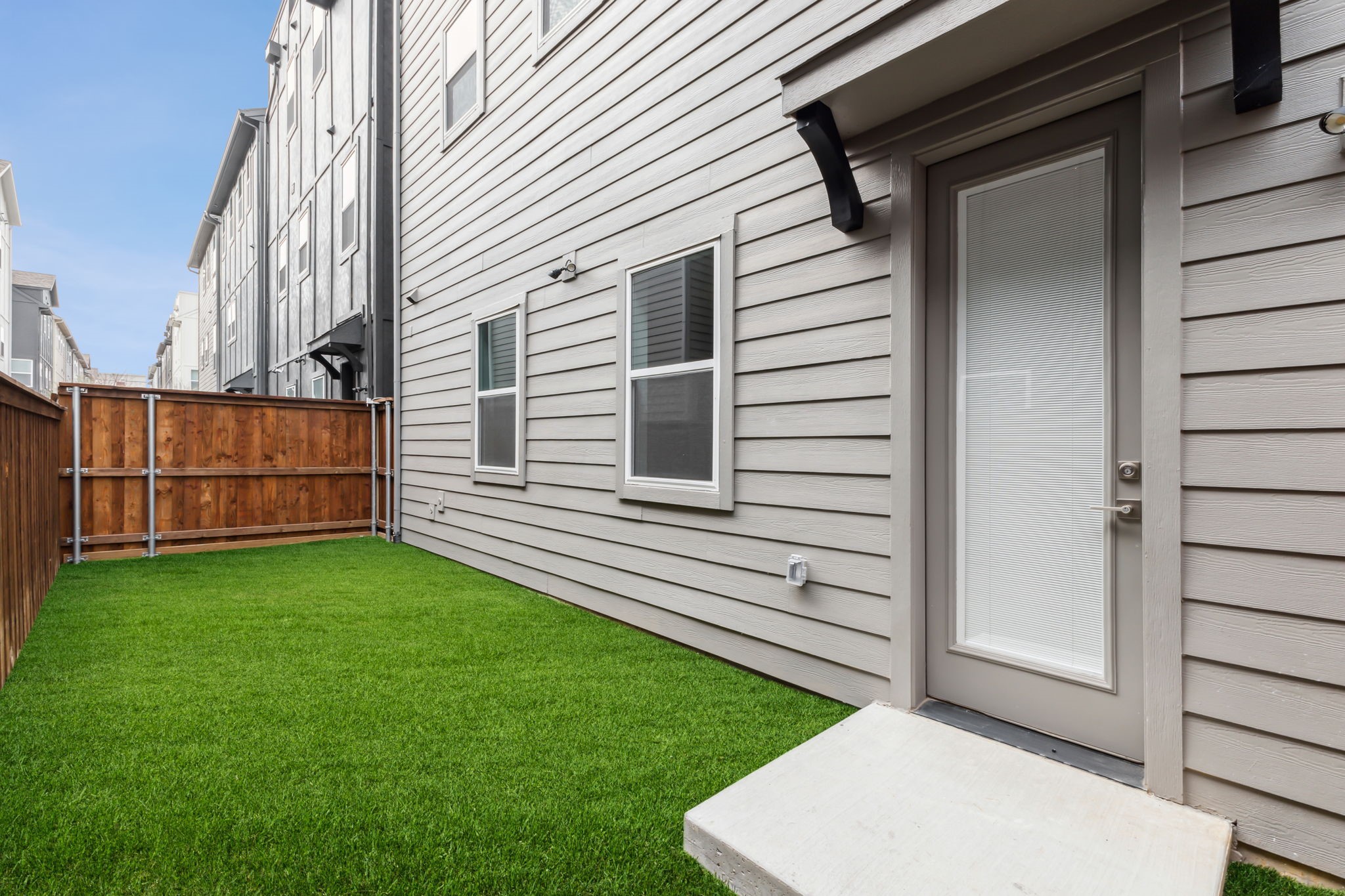 2628 Carmelita Street Dallas TX 75212