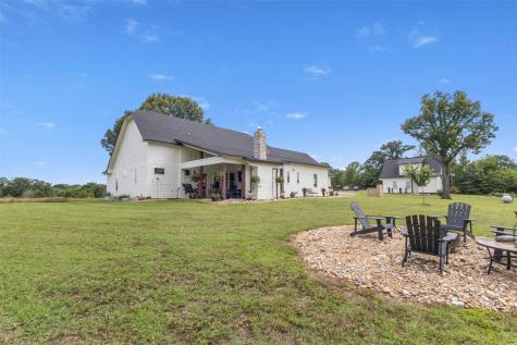 2408 Vz County Road 3104 Edgewood TX 75117