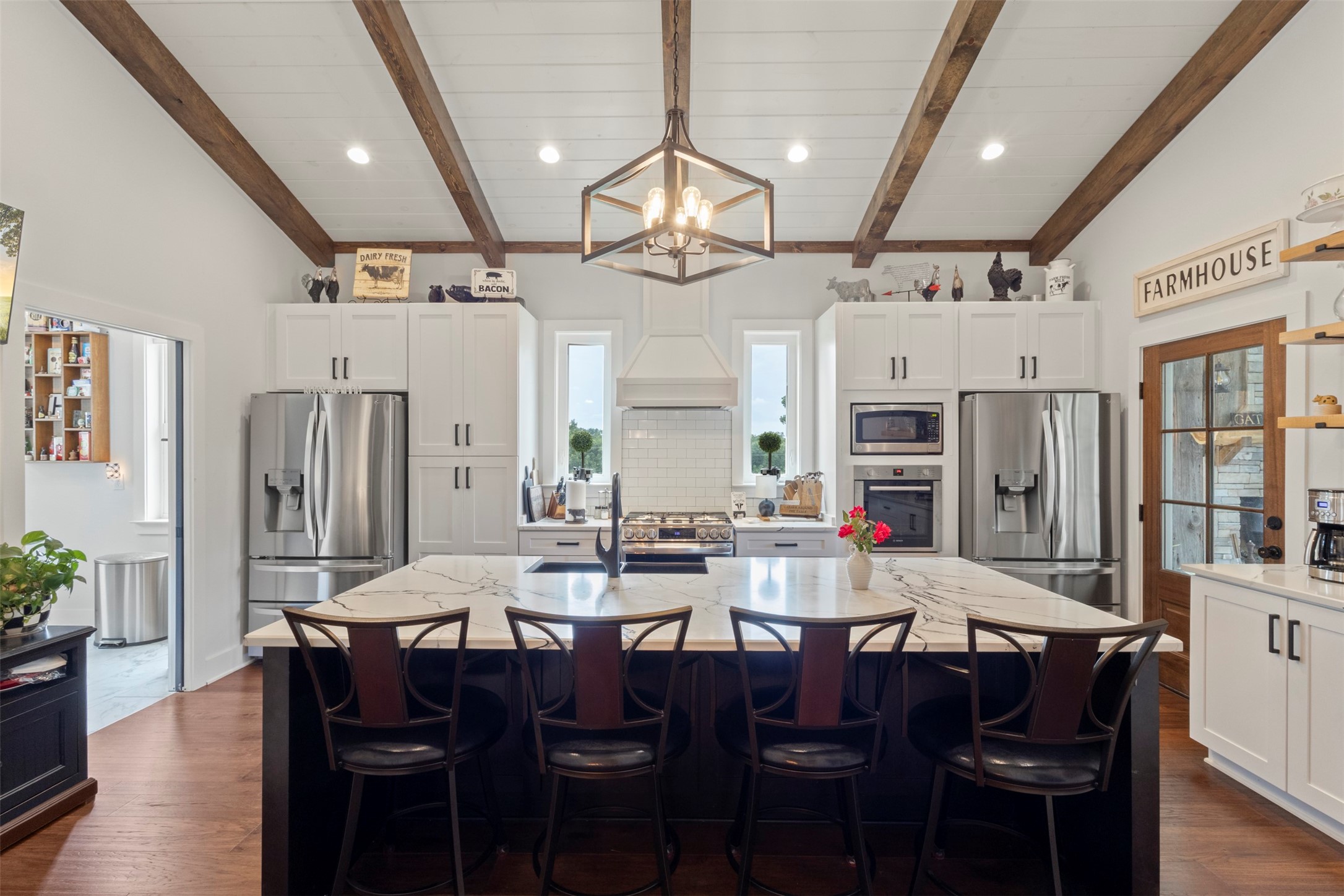 2408 Vz County Road 3104 Edgewood TX 75117