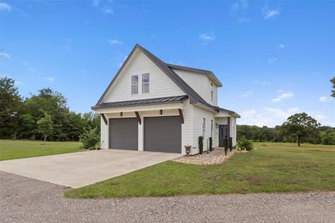 2408 Vz County Road 3104 Edgewood TX 75117