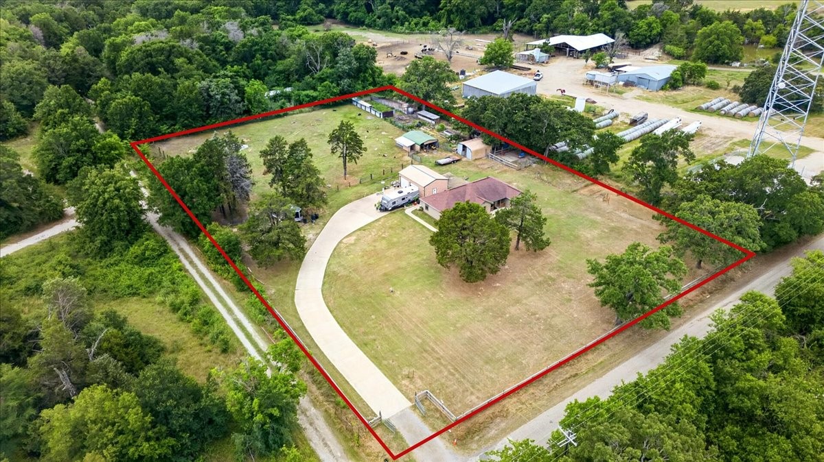 16001 County Road 4052 Kemp TX 75143