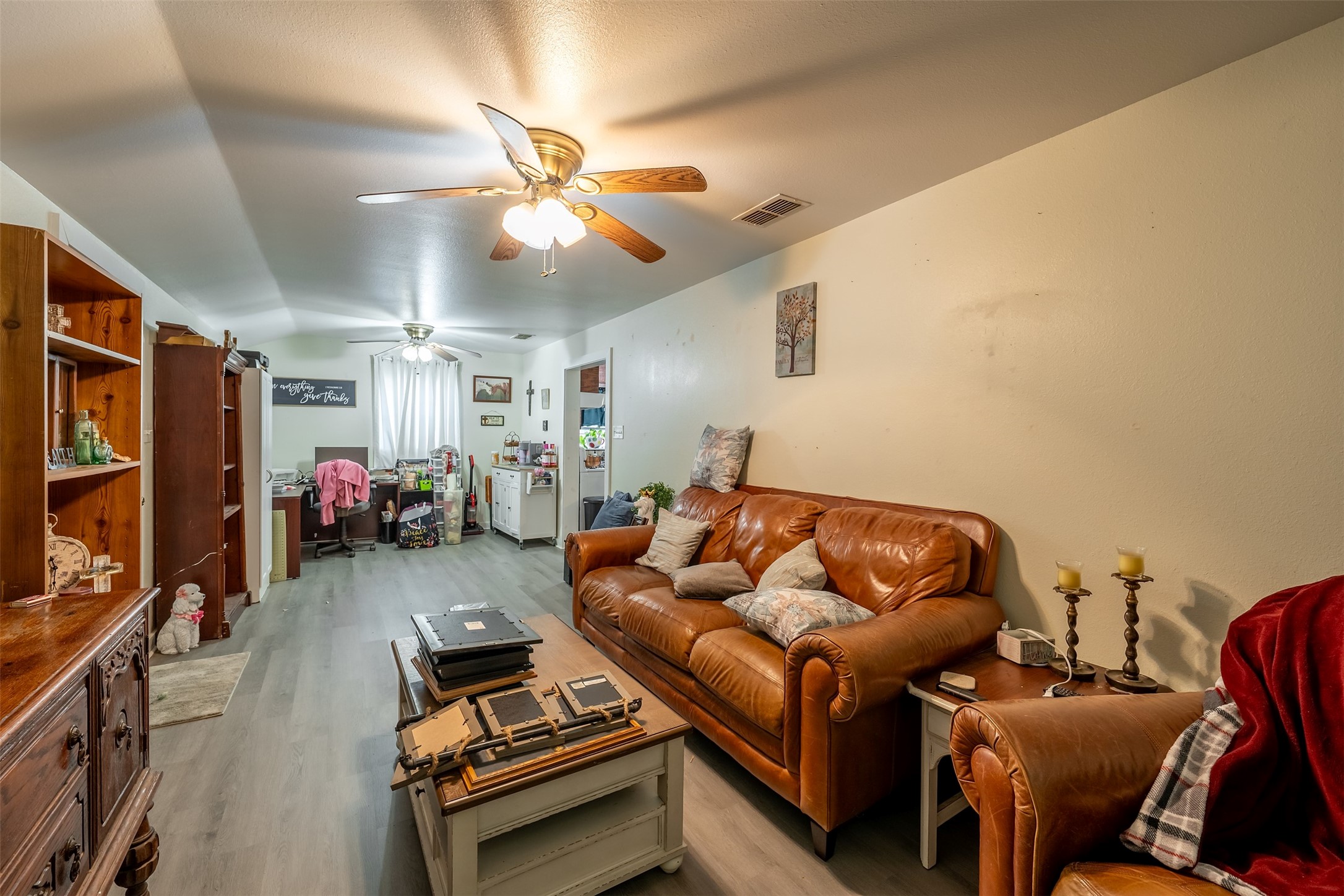 408 E Kolstad Street Palestine TX 75801