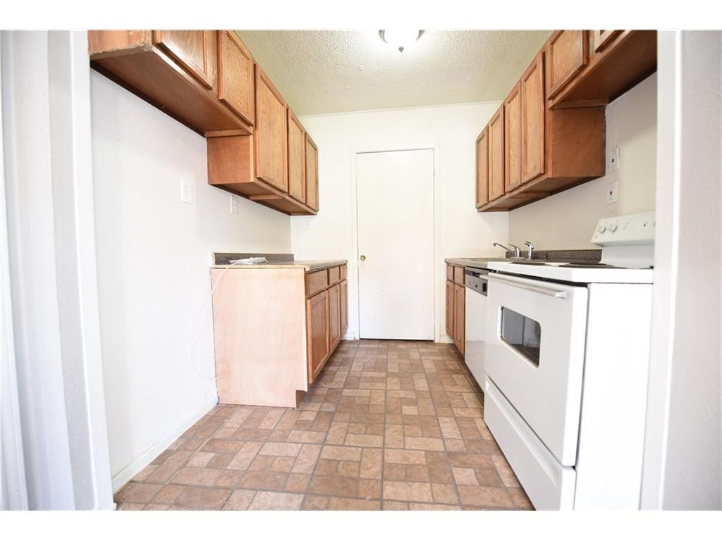 6012 Cowden Street Lake Worth TX 76135