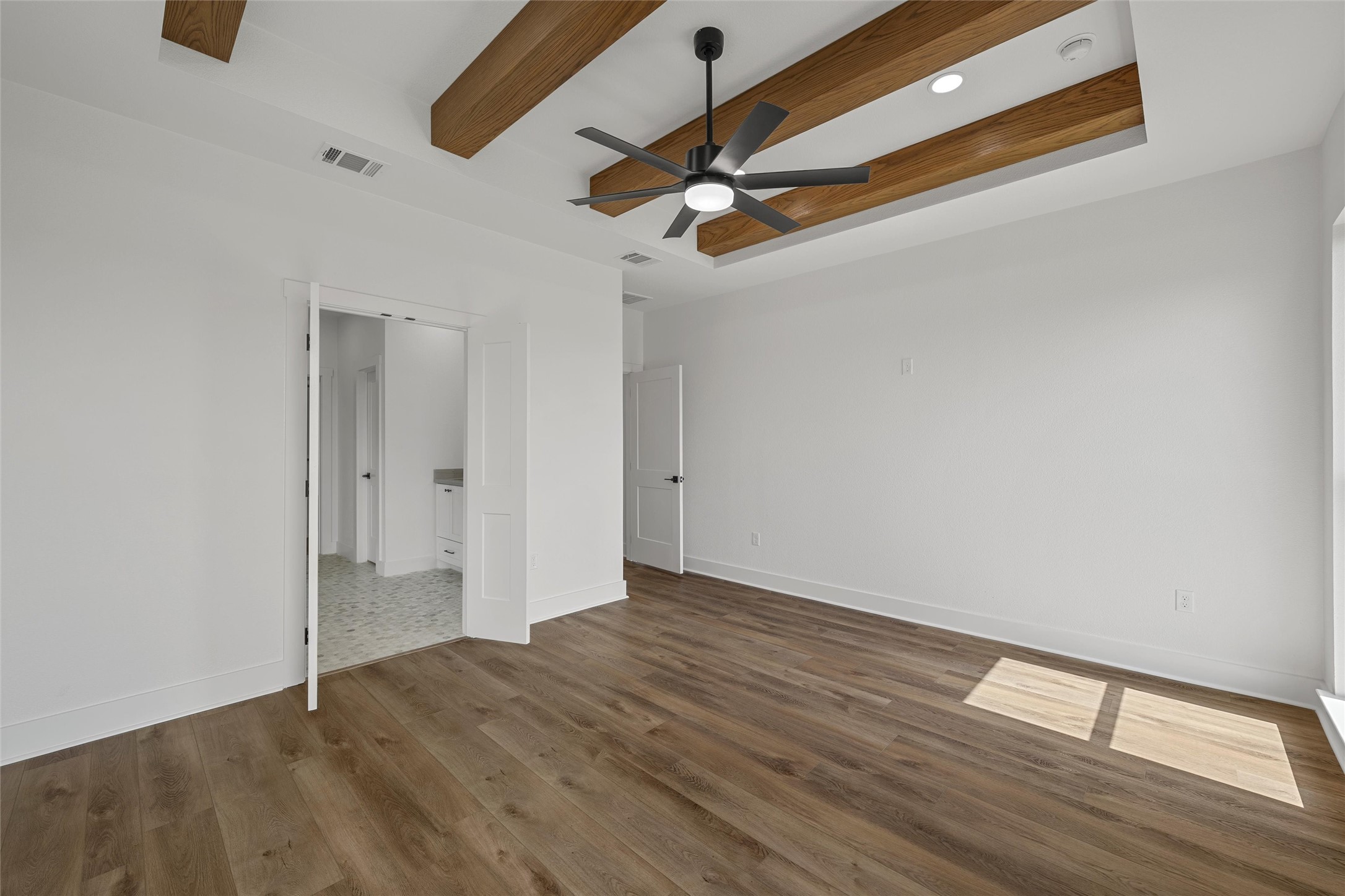 1337 Red Rock Road Hewitt TX 76643