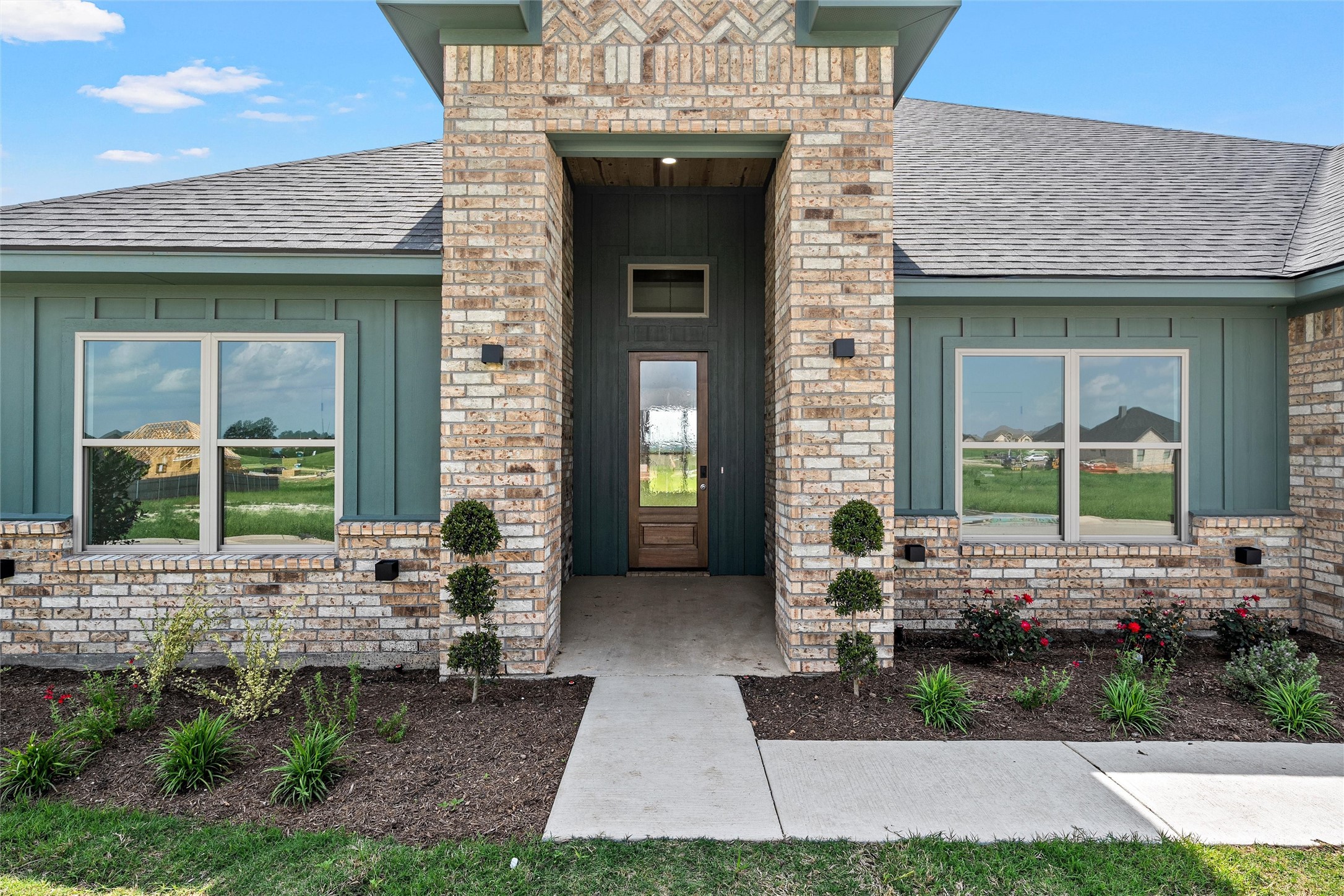 1337 Red Rock Road Hewitt TX 76643