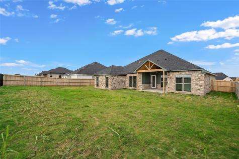1337 Red Rock Road Hewitt TX 76643