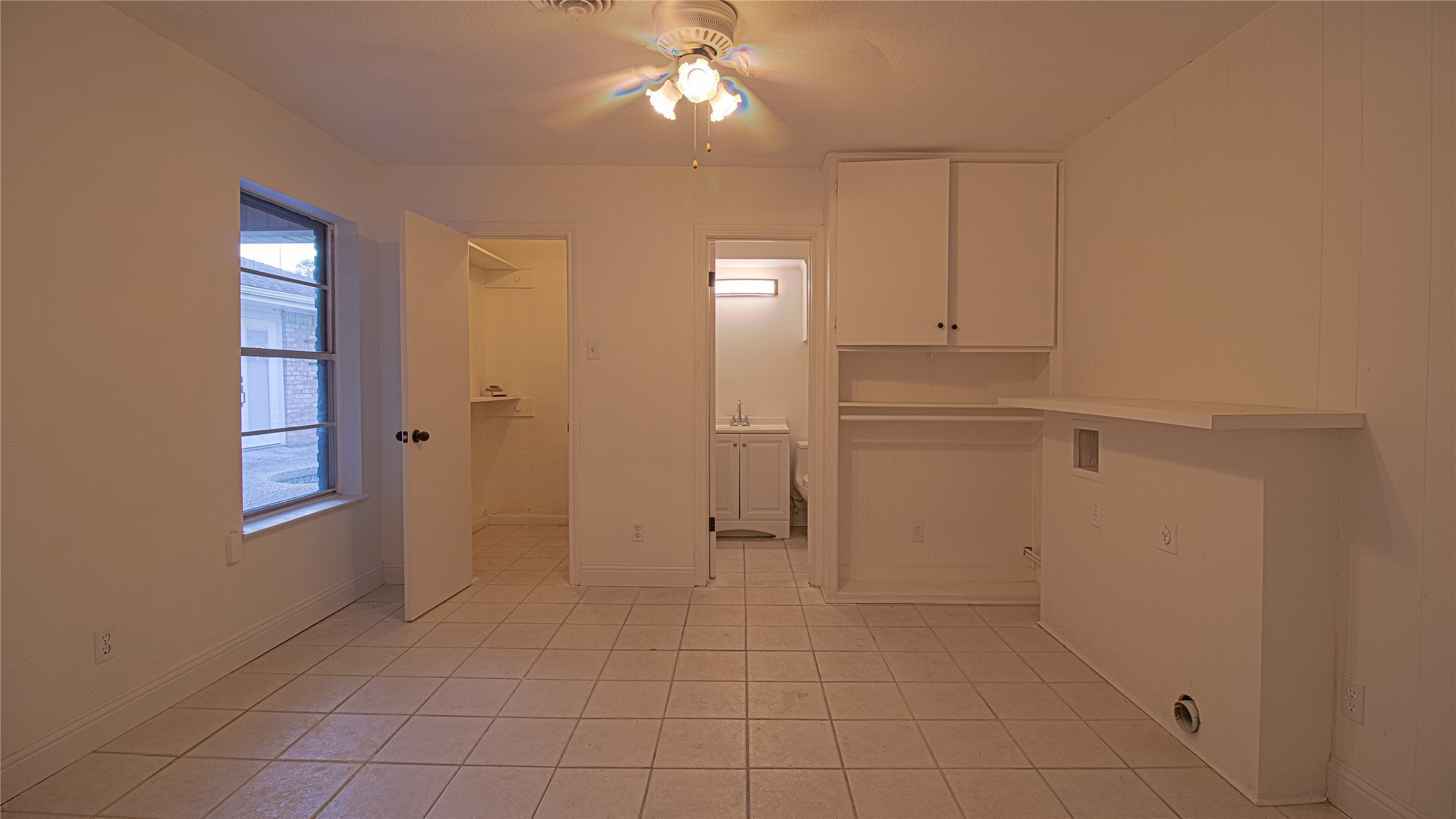 1413 British Boulevard Grand Prairie TX 75050