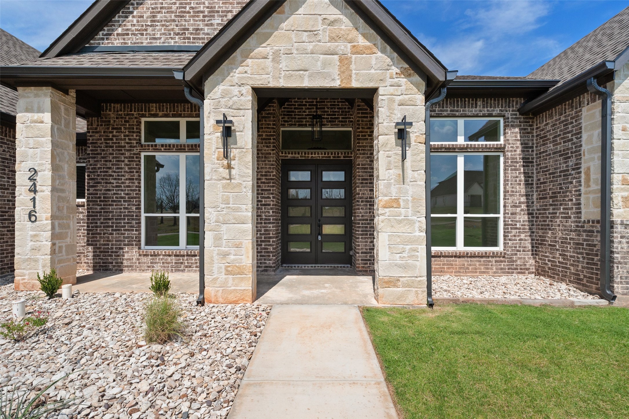 2416 Candlestick Drive Granbury TX 76049