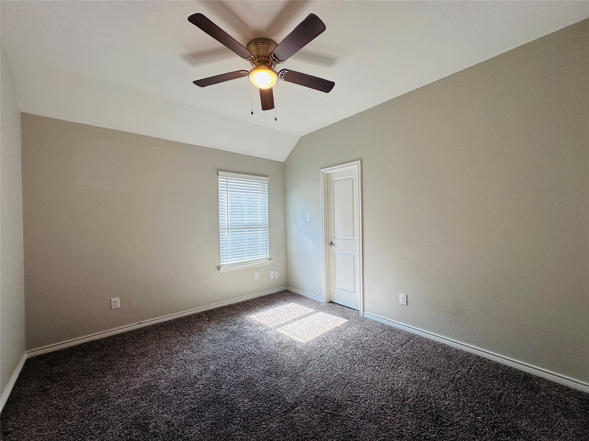 228 Mina Street Red Oak TX 75154