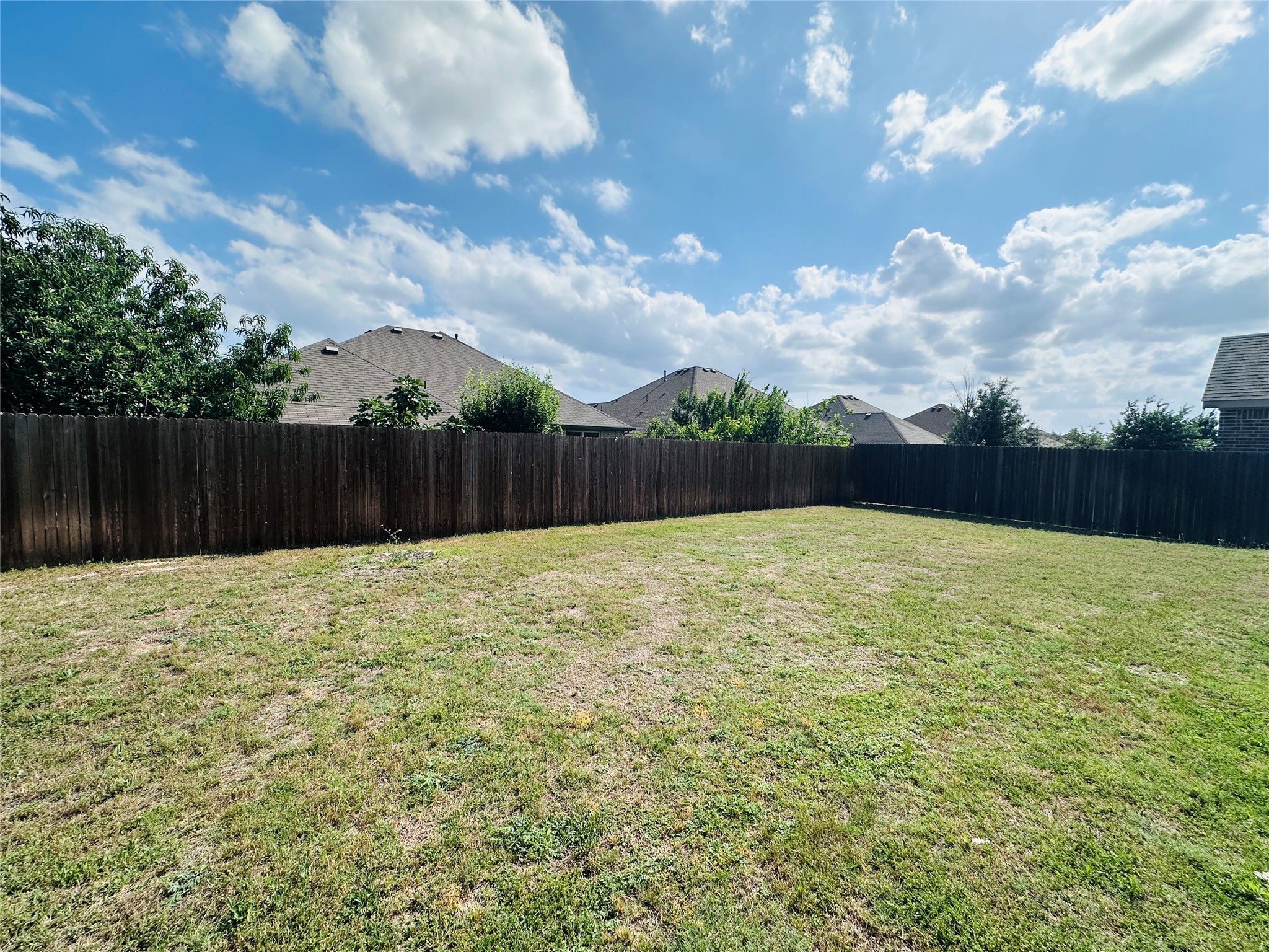 228 Mina Street Red Oak TX 75154