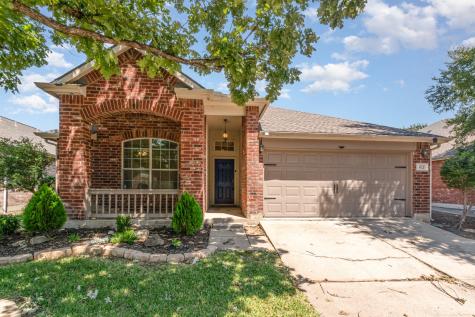 1621 Canvasback Aubrey TX 76227