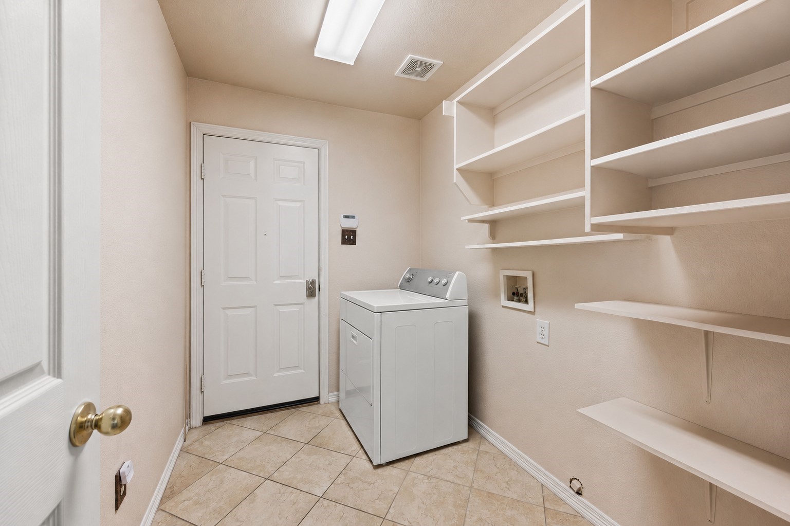 2732 Crystal Glenn Circle Hurst TX 76054