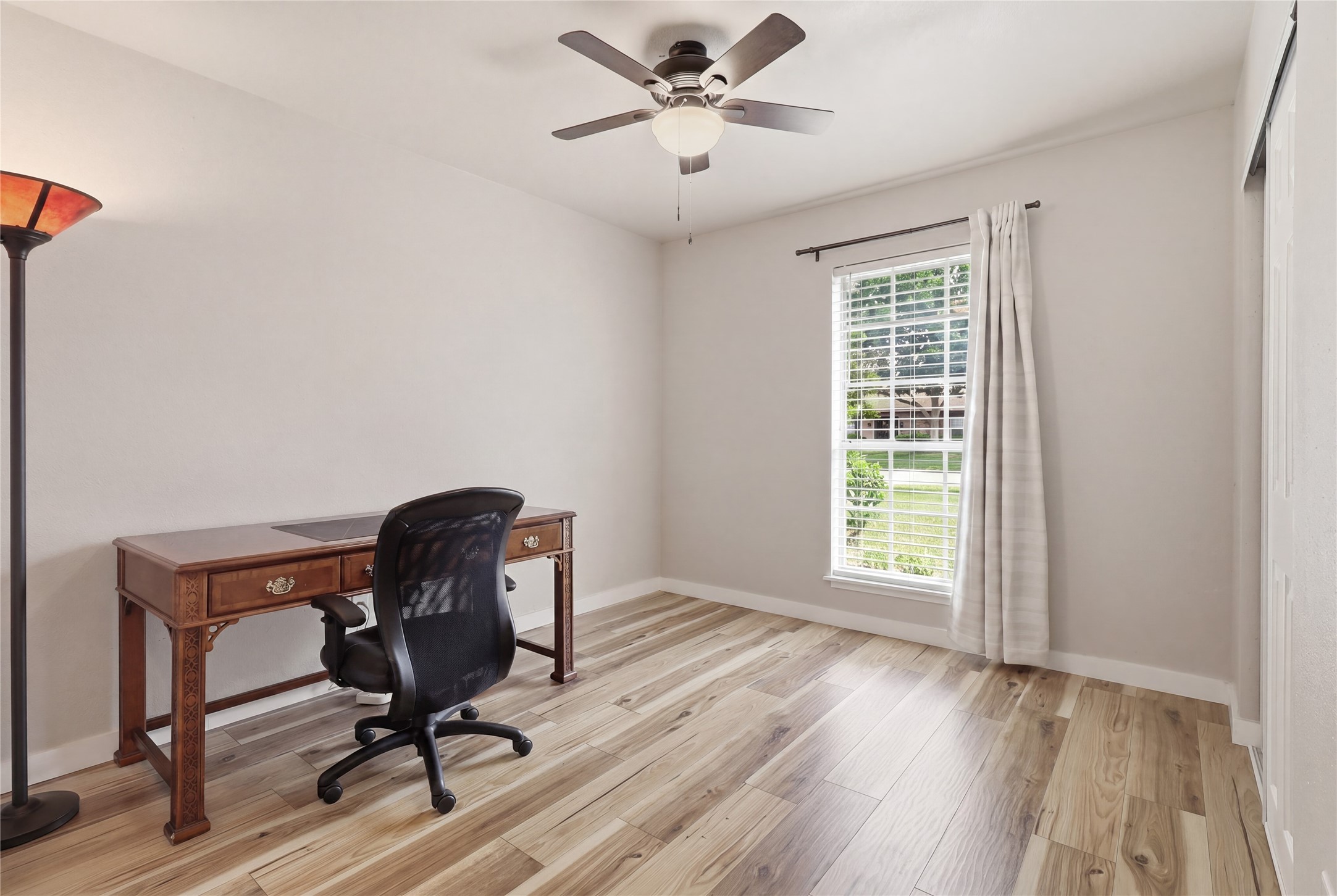 2137 Village Green Drive Garland TX 75044