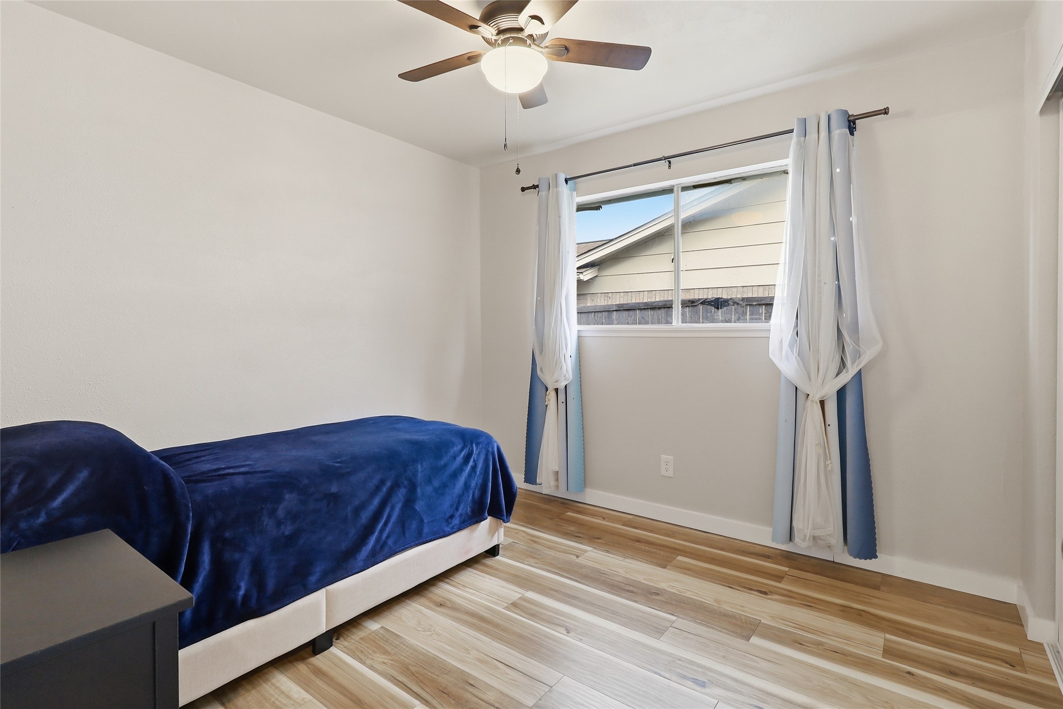 2137 Village Green Drive Garland TX 75044