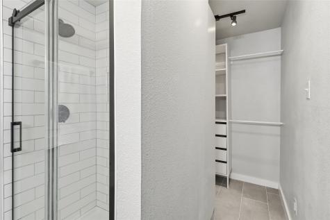 2137 Village Green Drive Garland TX 75044