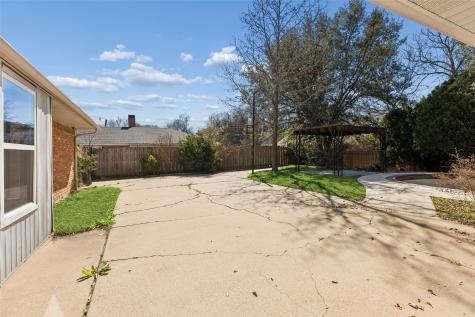 1017 Denmark Street Grand Prairie TX 75050