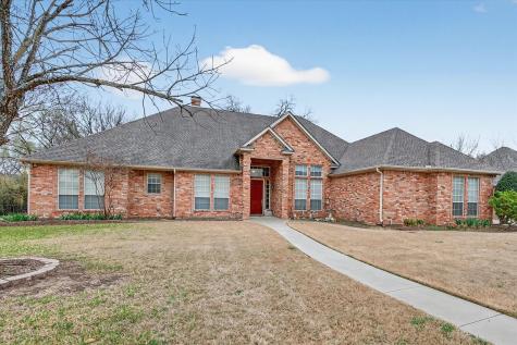 1810 Plum Creek Drive Midlothian TX 76065