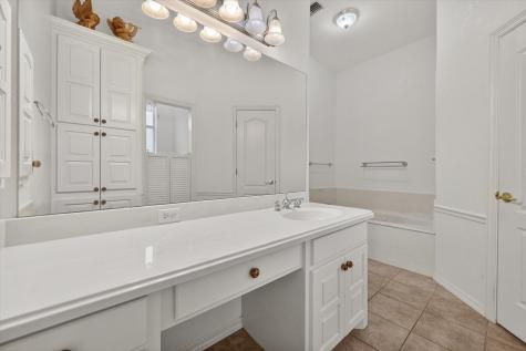 1810 Plum Creek Drive Midlothian TX 76065