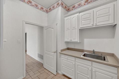 1810 Plum Creek Drive Midlothian TX 76065