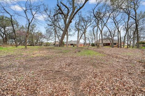 1810 Plum Creek Drive Midlothian TX 76065