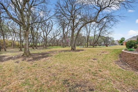 1810 Plum Creek Drive Midlothian TX 76065