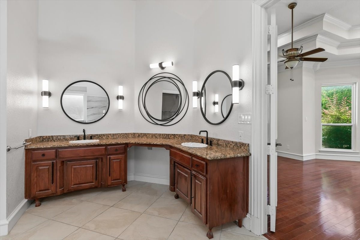 8945 Waterchase Circle Fort Worth TX 76120