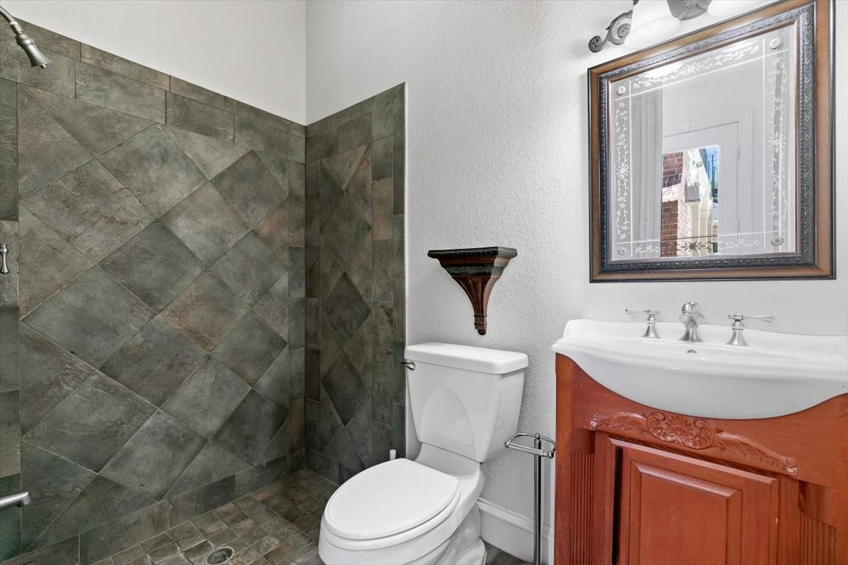 8945 Waterchase Circle Fort Worth TX 76120