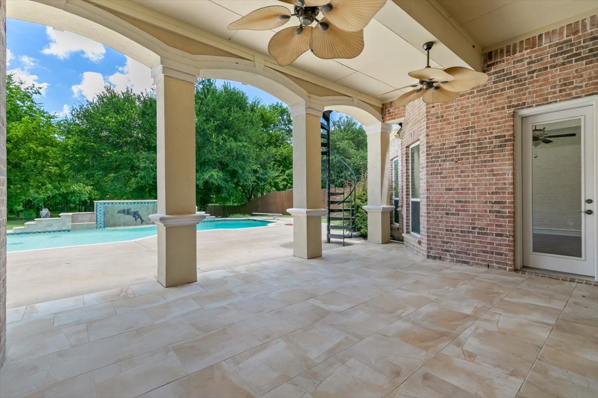 8945 Waterchase Circle Fort Worth TX 76120