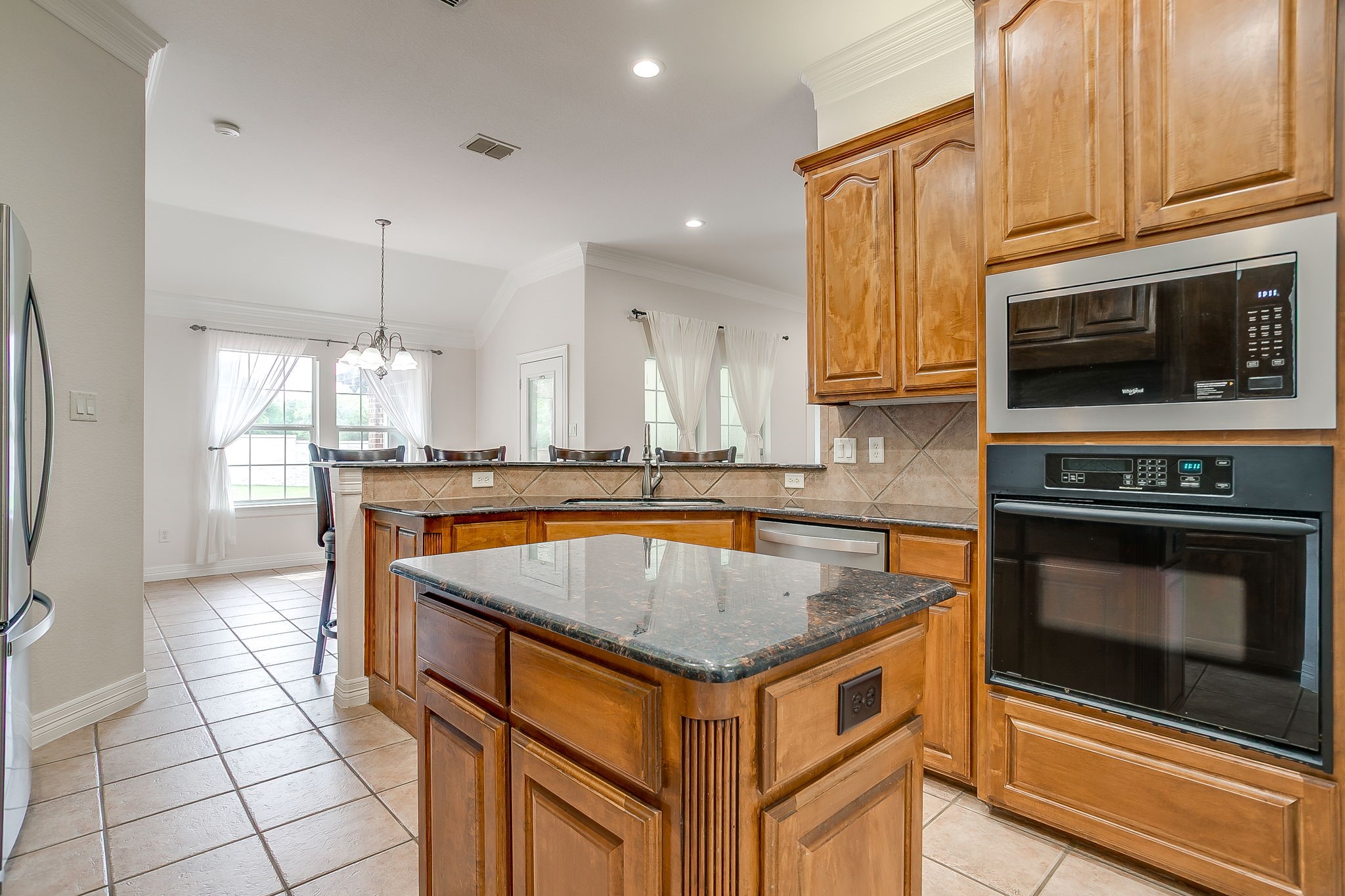 1208 Saddle Trail Willow Park TX 76087