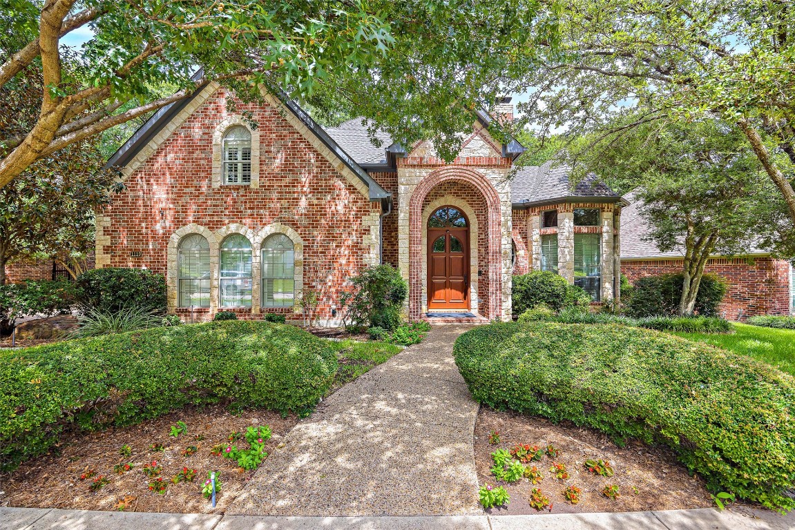 1119 Winding Brook Drive Garland TX 75044